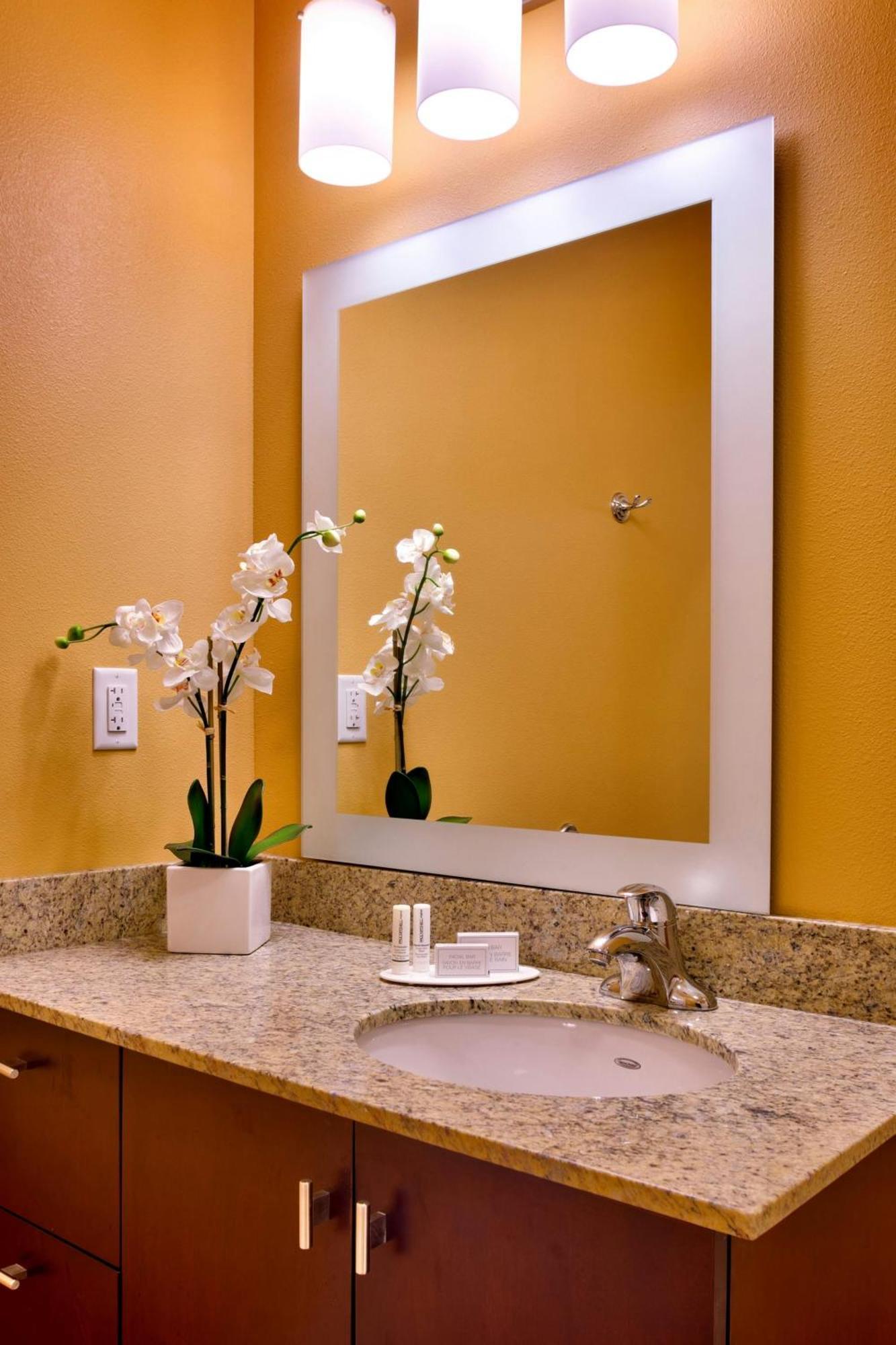 Towneplace Suites By Marriott Missoula Esterno foto