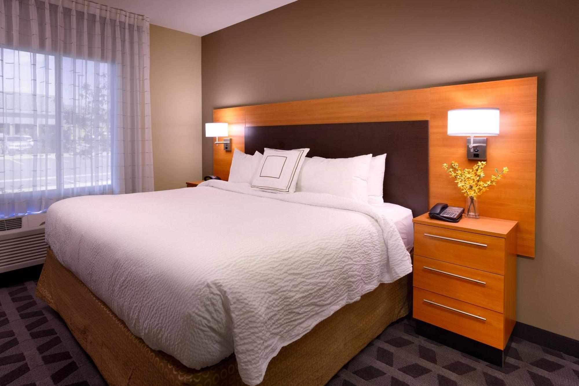 Towneplace Suites By Marriott Missoula Esterno foto