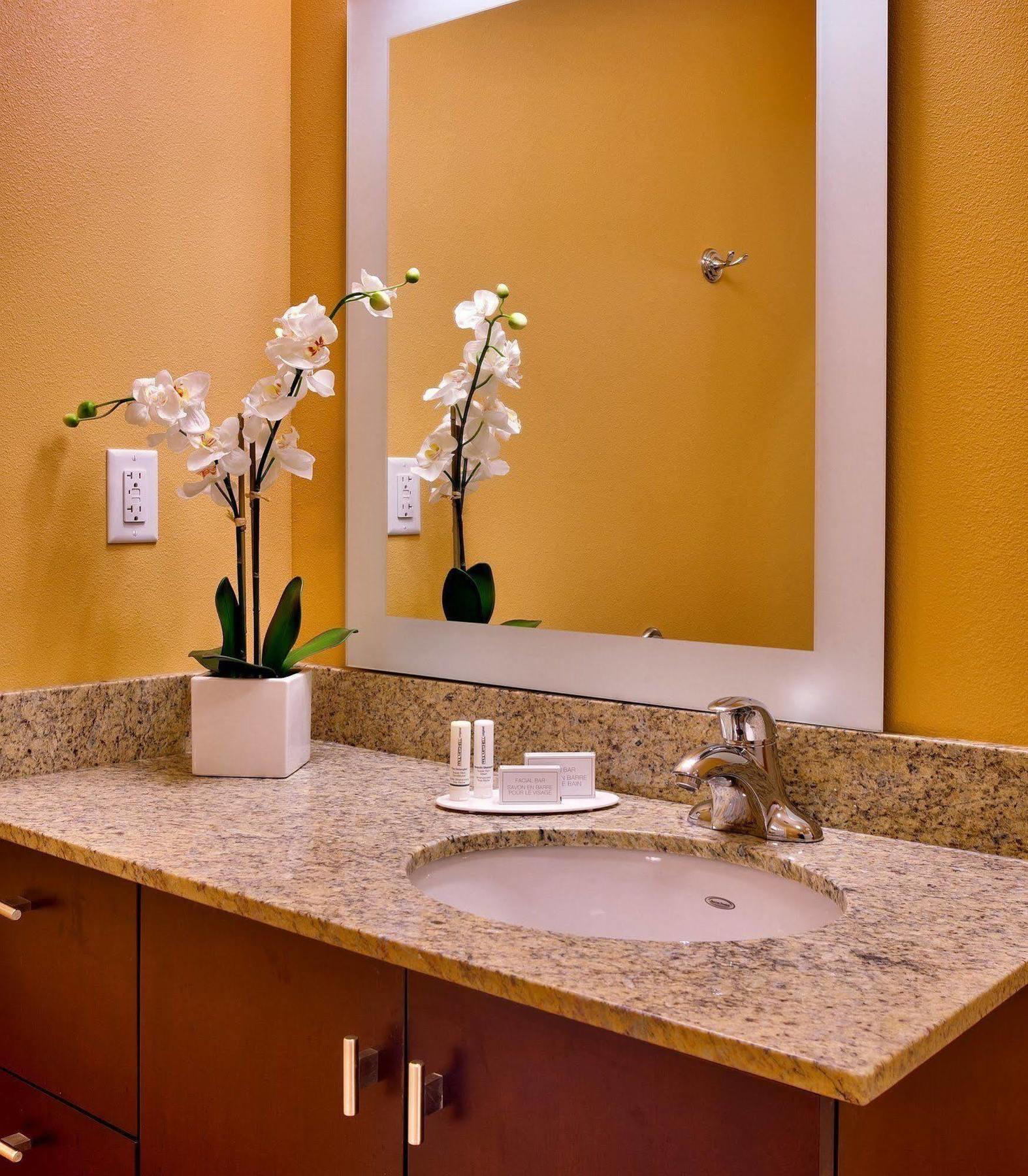 Towneplace Suites By Marriott Missoula Esterno foto